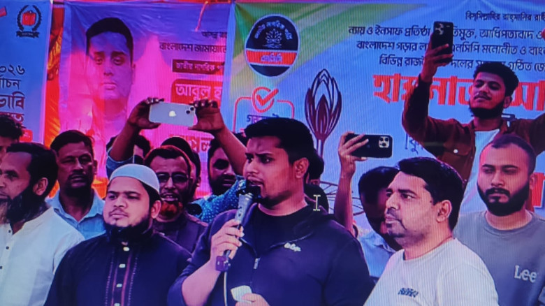 সূর্য ডোবার সঙ্গে সঙ্গে দেবীদ্বার থেকে চাঁদাবাজি, মাদক বিদায়